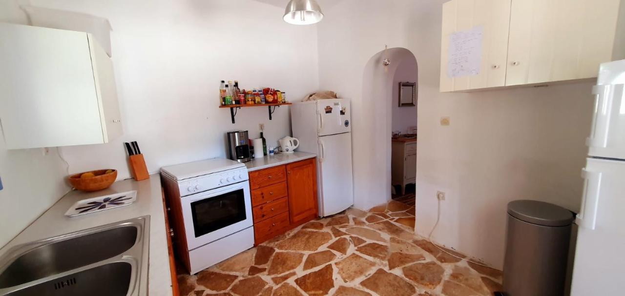 Maison Charme Avec Piscine Privee, Pres De La Mer A Sappounakeika, Tyros Sapounakeika Zewnętrze zdjęcie