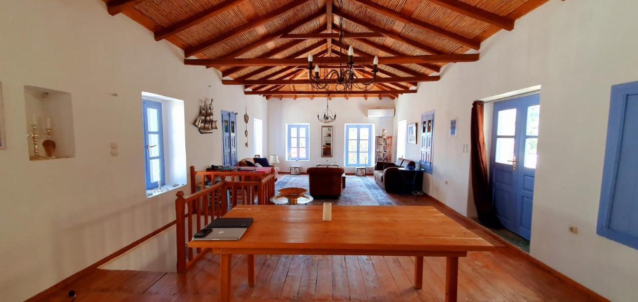Maison Charme Avec Piscine Privee, Pres De La Mer A Sappounakeika, Tyros Sapounakeika Zewnętrze zdjęcie