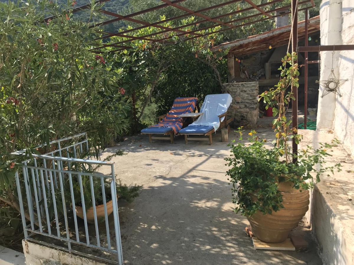 Maison Charme Avec Piscine Privee, Pres De La Mer A Sappounakeika, Tyros Sapounakeika Zewnętrze zdjęcie